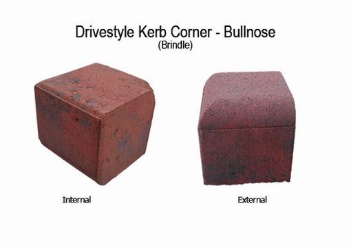 Picture of Drivestyle Kerb Corner DCSP 125x125x125mm Brindle